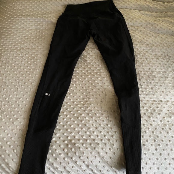 ALO Yoga Pants - Alo High Waist Lounge Leggings